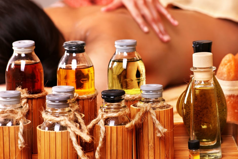 cách chọn tinh dầu massage phù hợp 